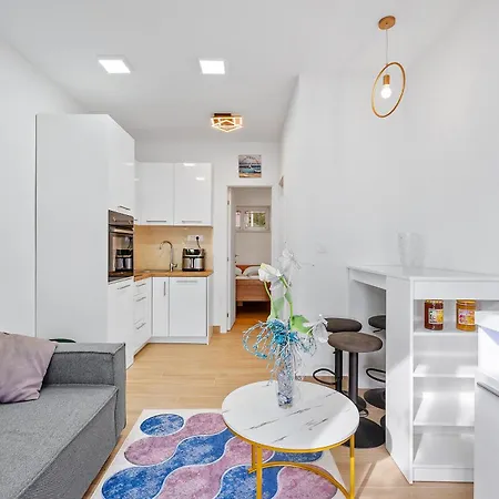 Seaside Ante Lejlighed