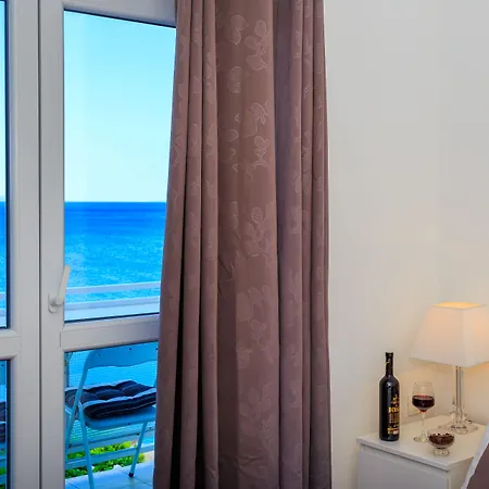 Seaside Ante Lejlighed Podstrana